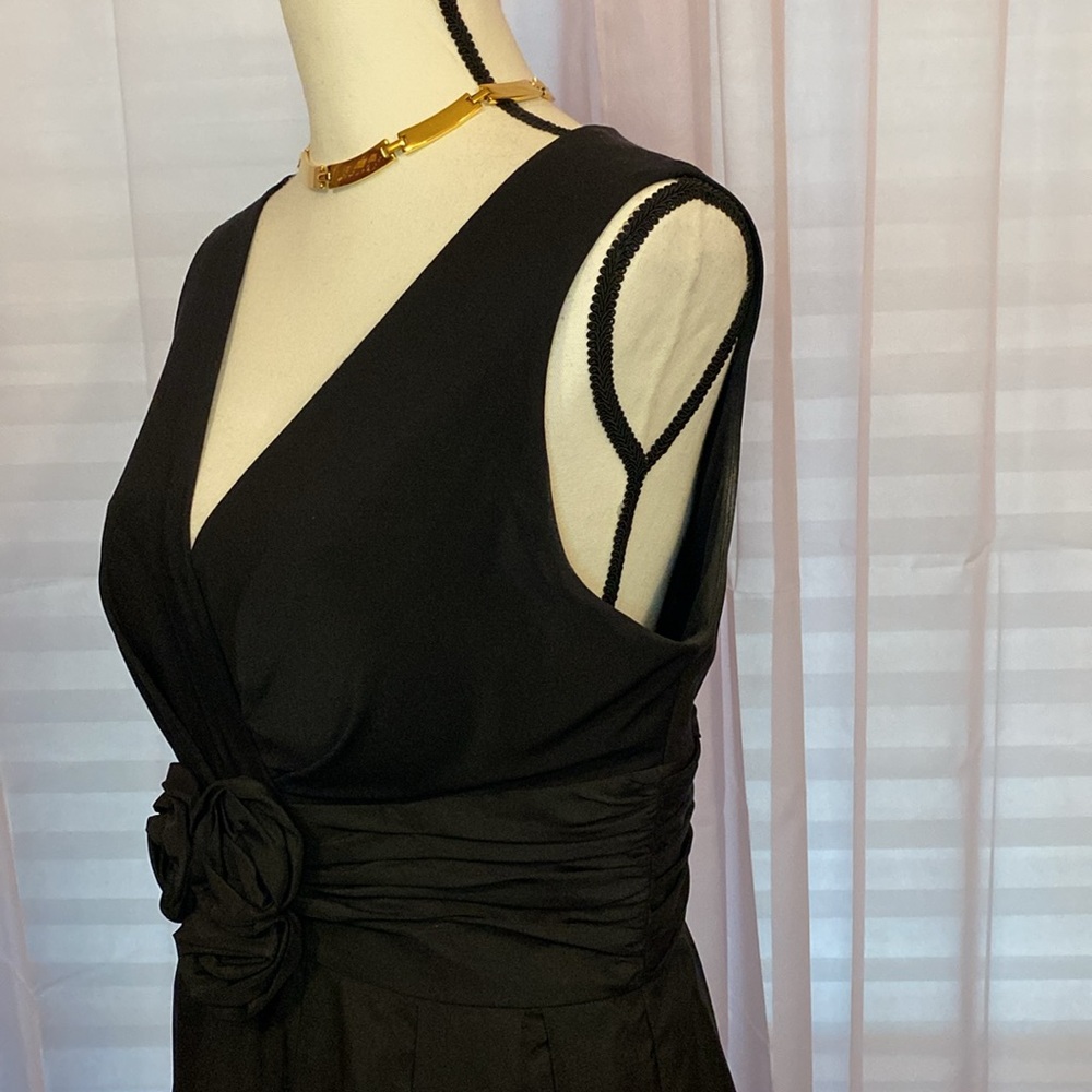 Black Cocktail Dress - Picture 4 of 14